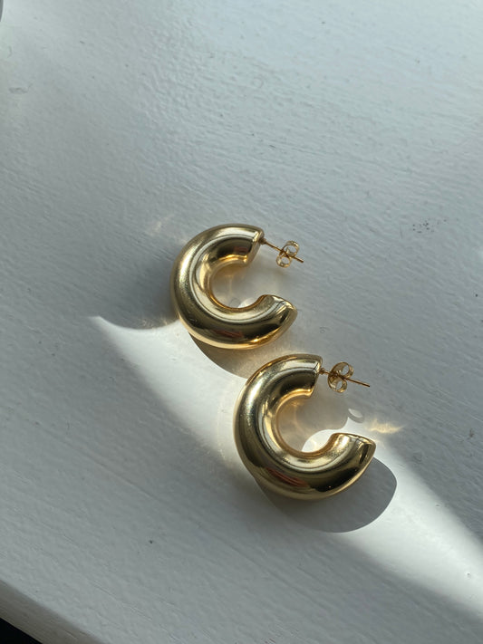 Grace earrings 18 carat goldplated
